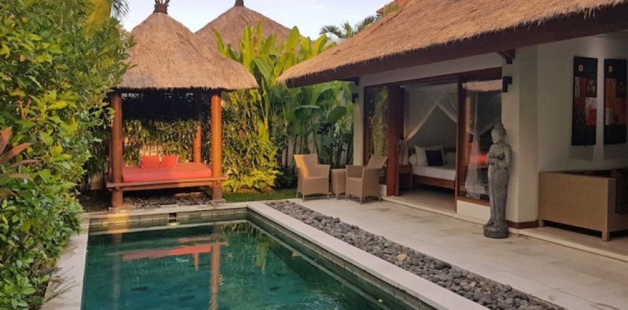 2 bedrooms Villa in Kerobokan, Badung, Bali (2272)