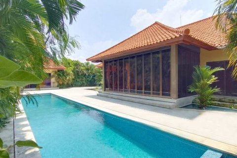 Vila 3 kamar tidur di Seminyak, Badung, Bali (10086)