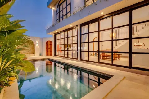 3 bedrooms Villa in Pererenan, Mengwi, Badung, Bali (17165)