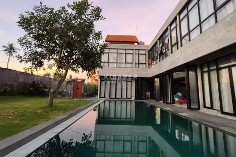 Vila 5 kamar tidur di Cemagi, Mengwi, Badung, Bali (12348)