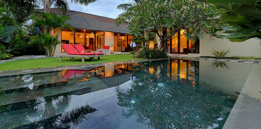 3 bedrooms Villa in Seminyak, Badung, Bali (1950)