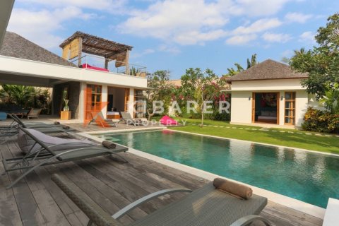Vila 4 kamar tidur di Badung, Bali (12646)
