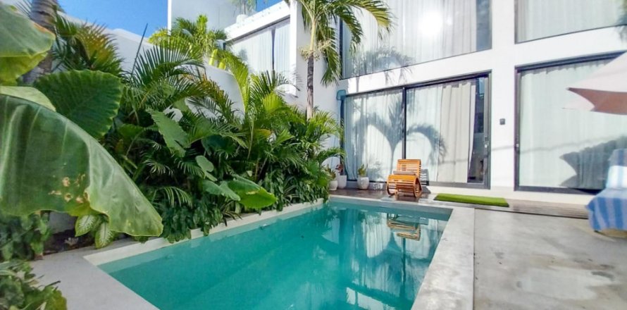 2 bedrooms Villa in South Kuta, Badung, Bali (11470)