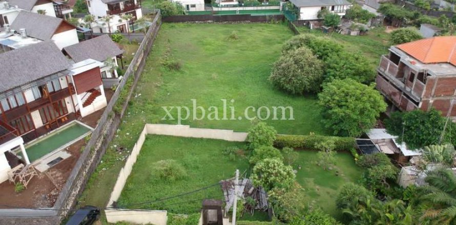 2400m2 Land in South Kuta, Badung, Bali (6000)