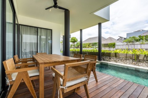 Vila 3 kamar tidur di Canggu, Badung, Bali (6148)