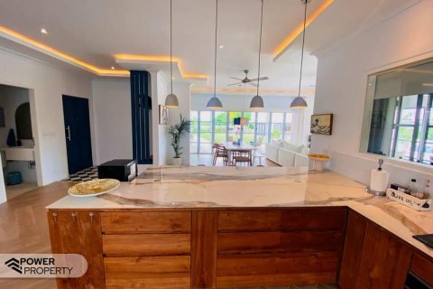 5 bedrooms Villa in South Kuta, Badung, Bali (8712) 30