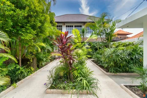 5 bedrooms Villa in Seminyak, Badung, Bali (10798) 8