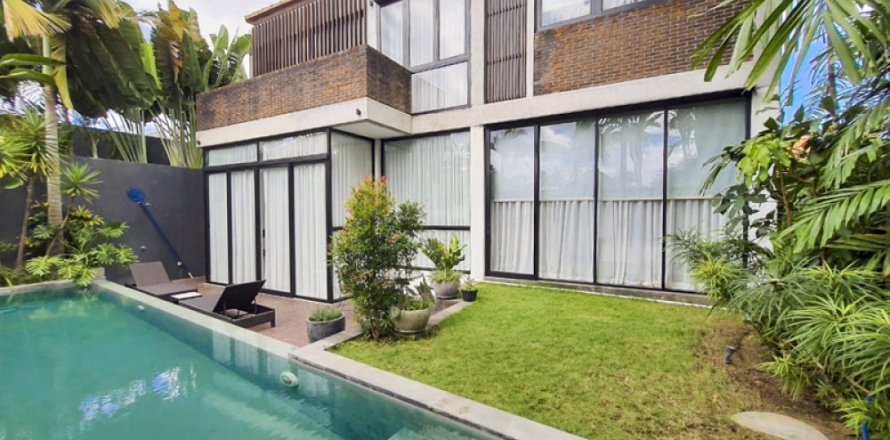 4 bedrooms Villa in Canggu, Badung, Bali (12132)