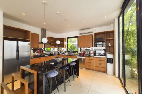 4 bedrooms Villa in Canggu, Badung, Bali (12132) 8