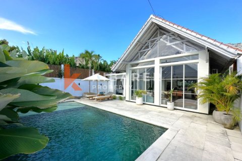 Vila 3 kamar tidur di Denpasar, Bali (12413)