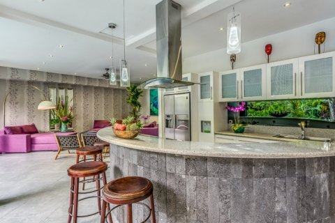 4 bedrooms Villa in Seminyak, Badung, Bali (1458) 5