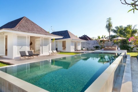 5 bedrooms Villa in Canggu, Badung, Bali (1459) 2