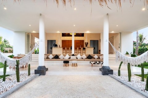 5 bedrooms Villa in Canggu, Badung, Bali (1459) 11