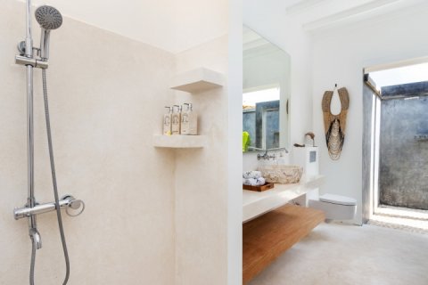 5 bedrooms Villa in Canggu, Badung, Bali (1459) 16