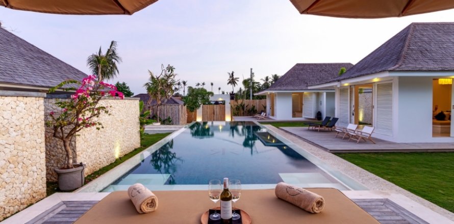 5 bedrooms Villa in Canggu, Badung, Bali (1459)