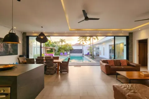 4 bedrooms Villa in Tibubeneng, Badung, Bali (11081) 4