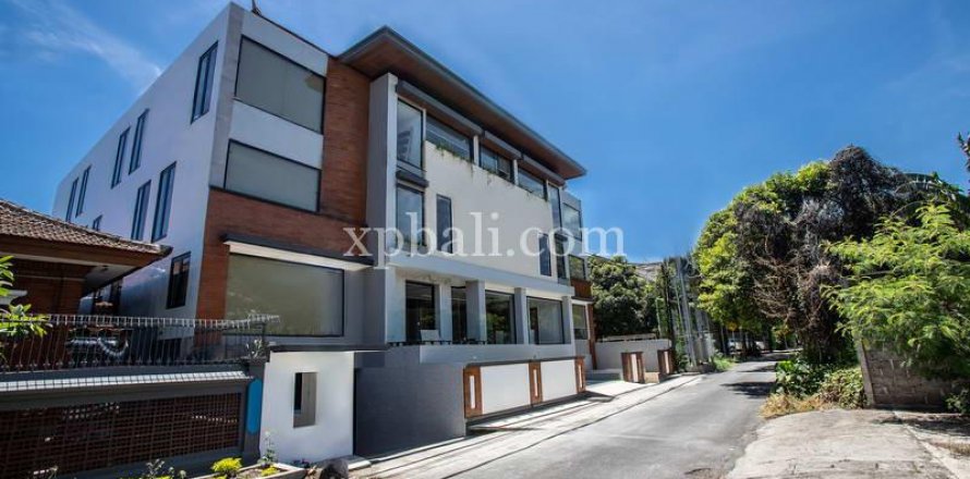 45 bedrooms Villa in Denpasar, Bali (827)