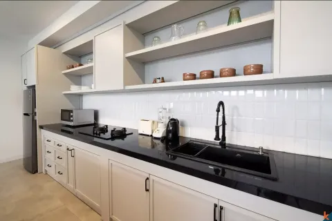 4 bedrooms Villa in Tibubeneng, Badung, Bali (11089) 14