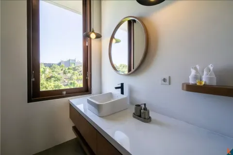 4 bedrooms Villa in Tibubeneng, Badung, Bali (11089) 26