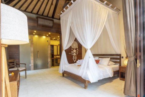 4 bedrooms Villa in Buleleng, Bali (10878) 9