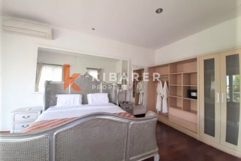 3 bedrooms Villa in Tibubeneng, Badung, Bali (13666) 13