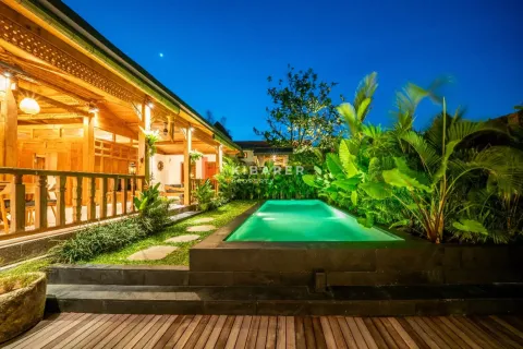 Vila 3 kamar tidur di Tibubeneng, Badung, Bali (13272)