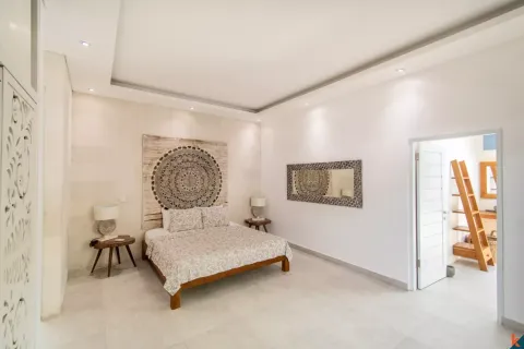 4 bedrooms Villa in Seminyak, Badung, Bali (10917) 12