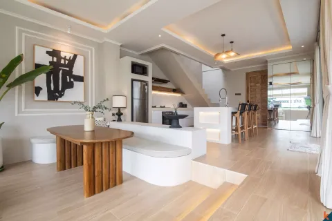 4 bedrooms Villa in Tibubeneng, Badung, Bali (10922) 12