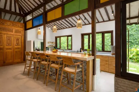 5 bedrooms Villa in Tumbak Bayuh, Mengwi, Badung, Bali (10923) 14