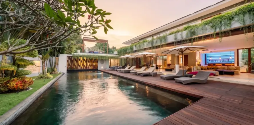 5 bedrooms Villa in Cemagi, Mengwi, Badung, Bali (10920)