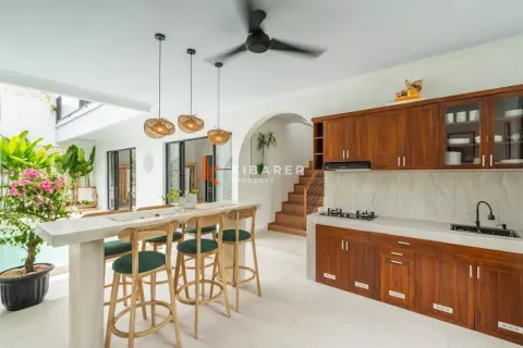 4 bedrooms Villa in Tumbak Bayuh, Mengwi, Badung, Bali (13027) 9