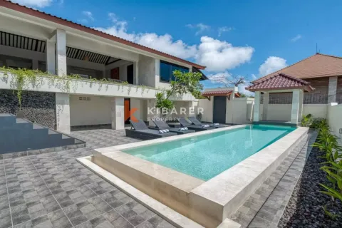 Vila 3 kamar tidur di Ungasan, Badung, Bali (13023)