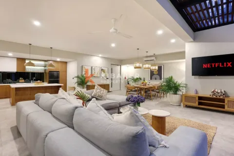 4 bedrooms Villa in Tibubeneng, Badung, Bali (13025) 10