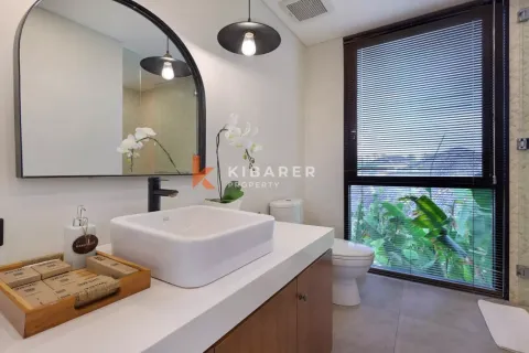 4 bedrooms Villa in Tibubeneng, Badung, Bali (13025) 18