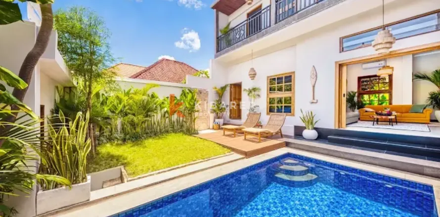 3 bedrooms Villa in Tibubeneng, Badung, Bali (12834)