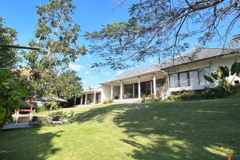 5 bedrooms Villa in Tibubeneng, Badung, Bali (12121) 21