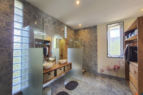 3 bedrooms Villa in Ungasan, Badung, Bali (12119) 20
