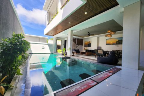 Vila 4 kamar tidur di Kuta Selatan, Badung, Bali (11907)