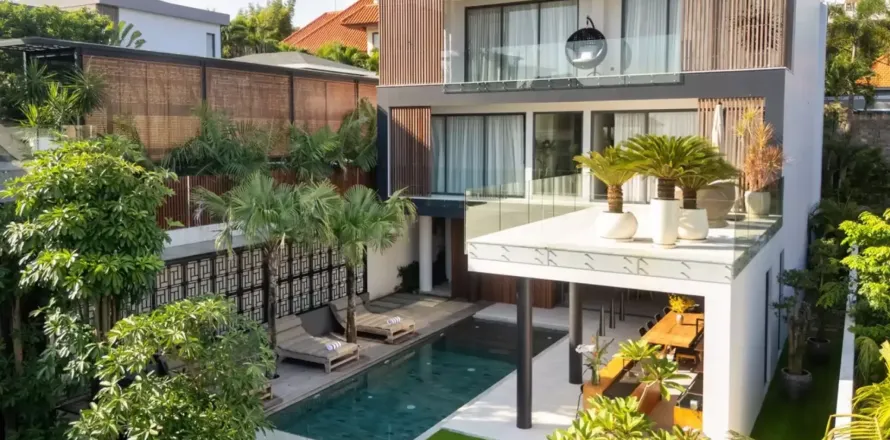 4 bedrooms Villa in Jimbaran, Badung, Bali (11189)