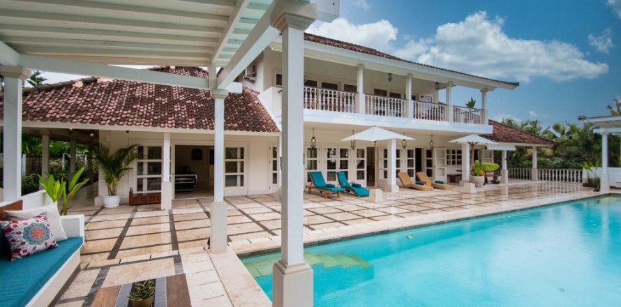 4 bedrooms Villa in Tabanan, Bali (11186)