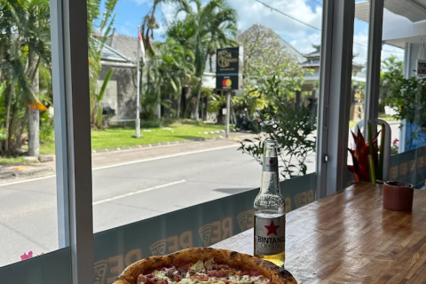 Commercial property in Seminyak, Badung, Bali (9695)