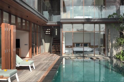 Вилла с 6 спальнями в MOA RESORT, Керобокан, Бадунг, Бали (4750)