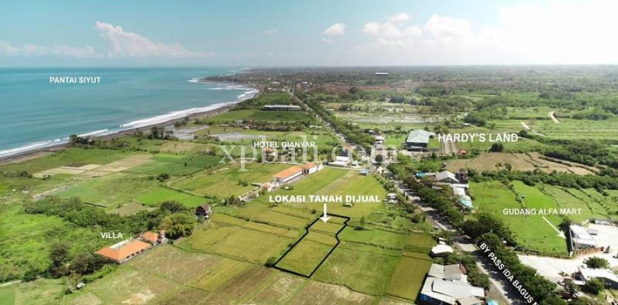 1875m2 Land in Gianyar, Bali (955)