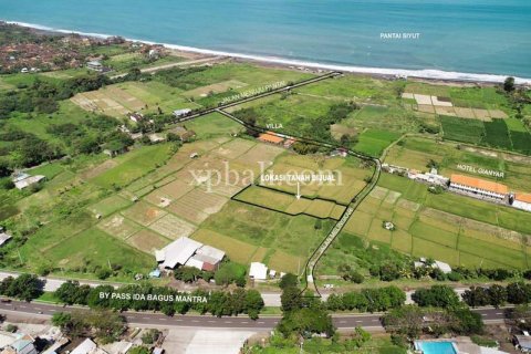 1875m2 Land in Gianyar, Bali (955) 4
