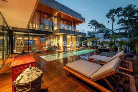 5 bedrooms Villa in Tibubeneng, Badung, Bali (12930) 3