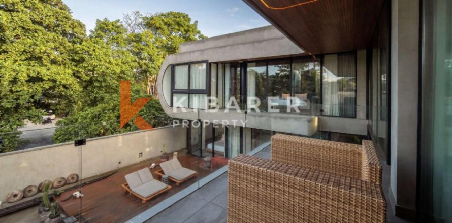 5 bedrooms Villa in Tibubeneng, Badung, Bali (12930)