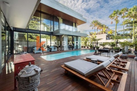 5 bedrooms Villa in Tibubeneng, Badung, Bali (12930) 2