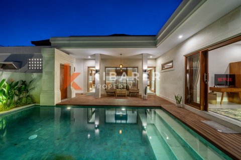 Vila 3 kamar tidur di Tibubeneng, Badung, Bali (13523)