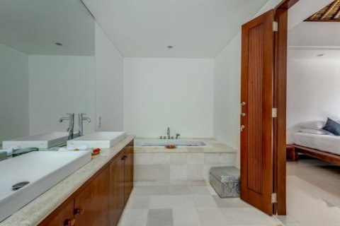 4 bedrooms Villa in Candi dasa, Manggis, Karang Asem, Bali (1730) 18