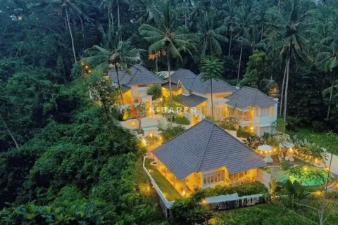 Vila 3 kamar tidur di Gianyar, Bali (12945)